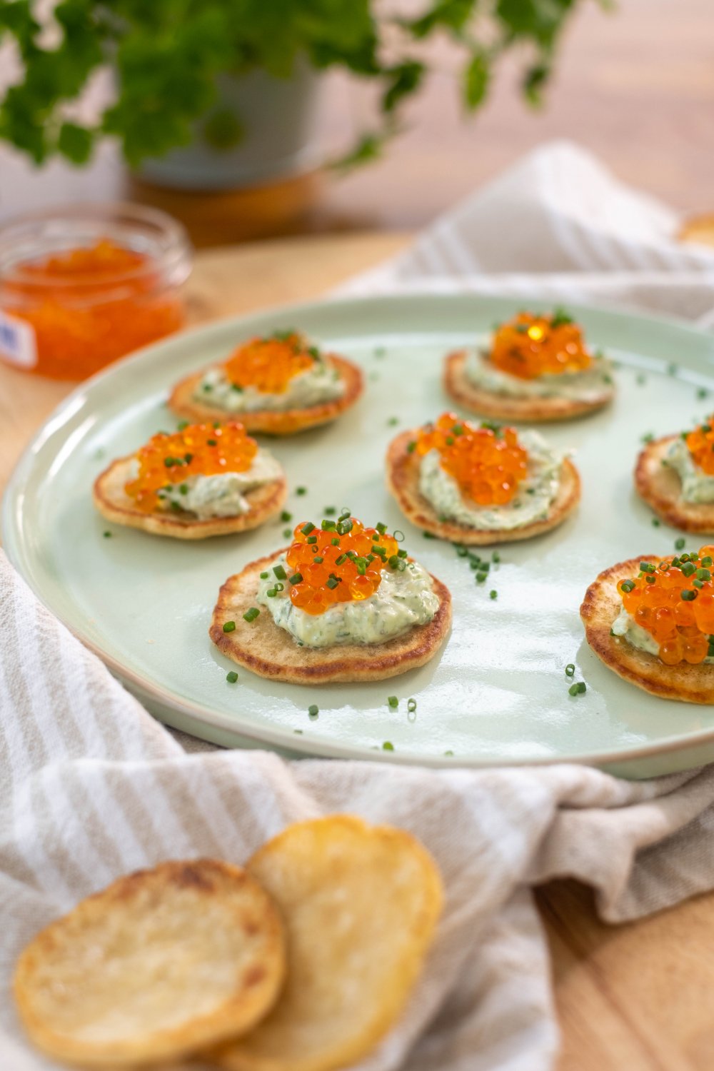 Blini's met kruidenroomkaas en foreleitjes