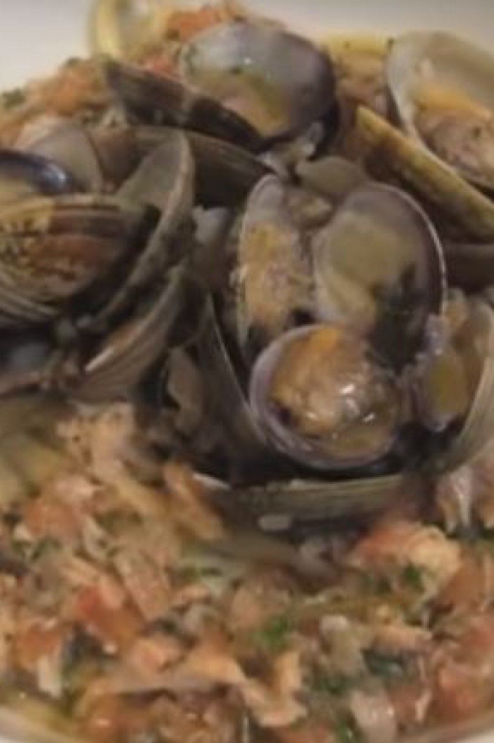 Pasta vongole uit Sardinië met tonijn