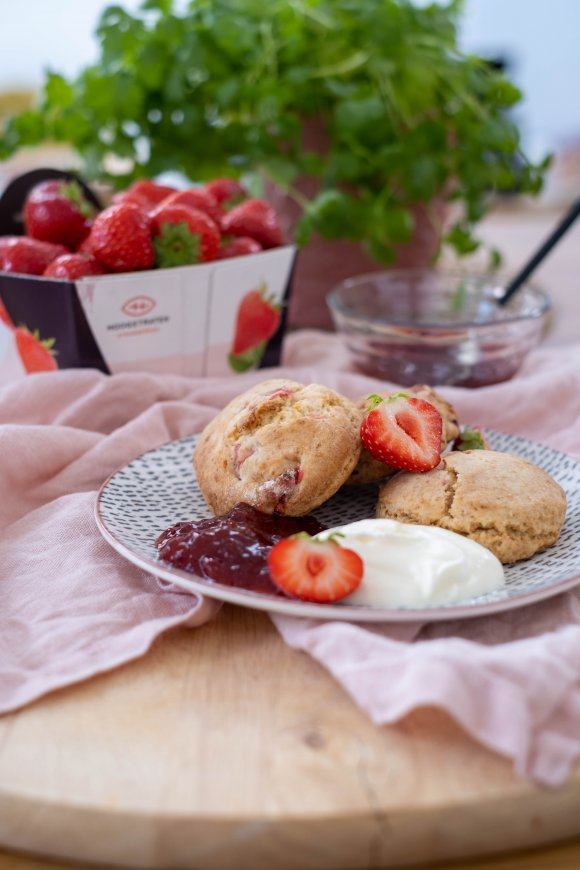 Aardbeien-scones