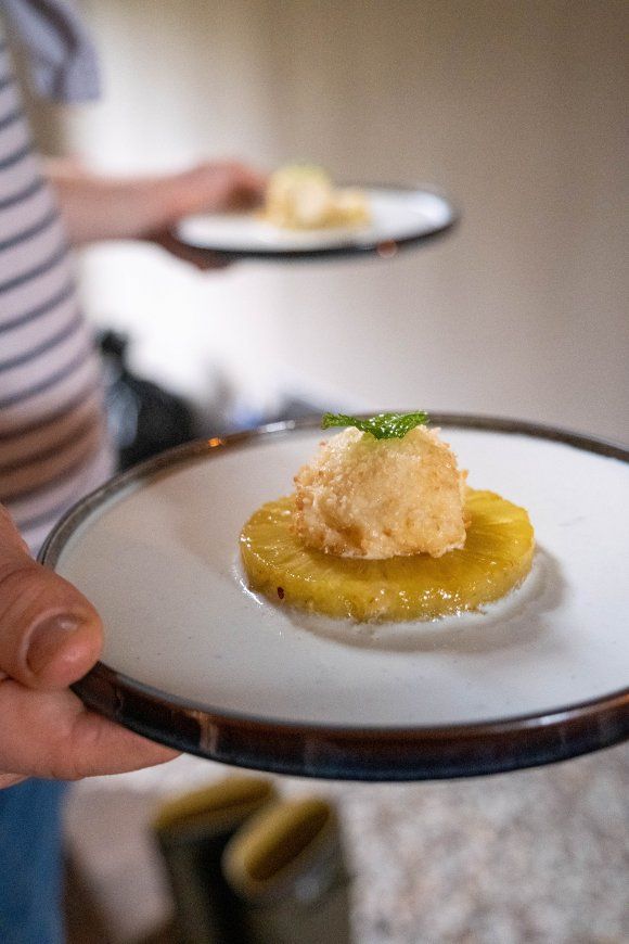 Ijskroket met ananas en rijstmelk