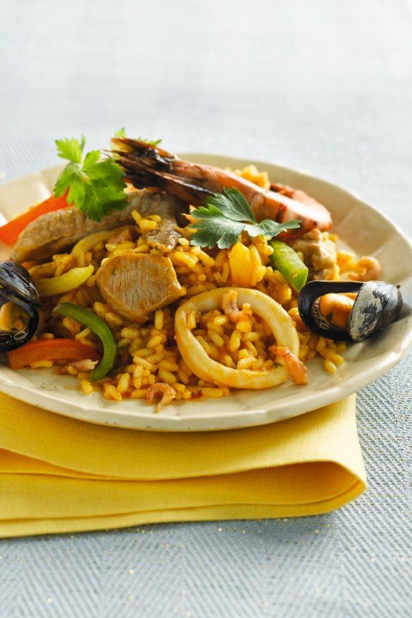 Paella met gamba's en calamares