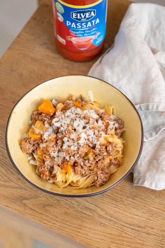 Tagliatelle al ragu bolognese