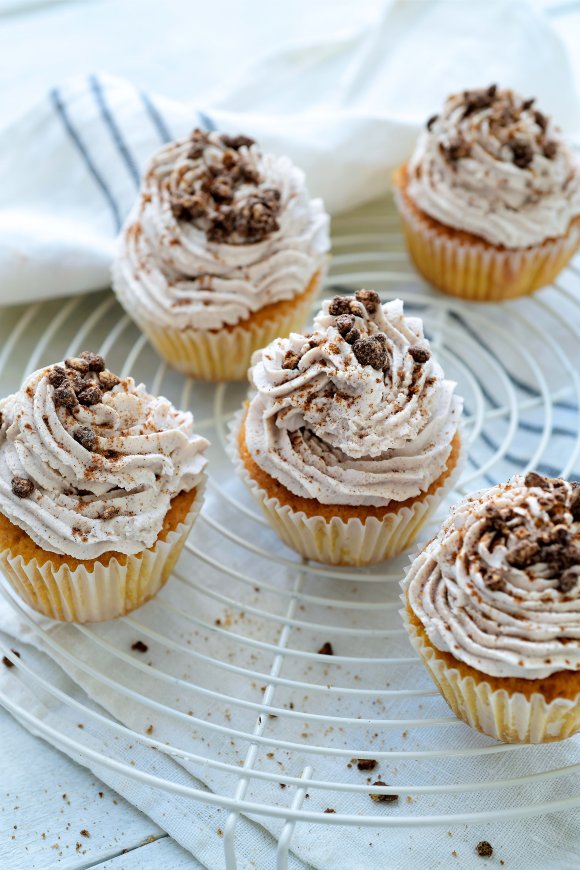 Chai latte cupcakes