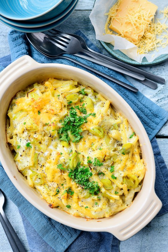 Mac and cheese met witloof en prei