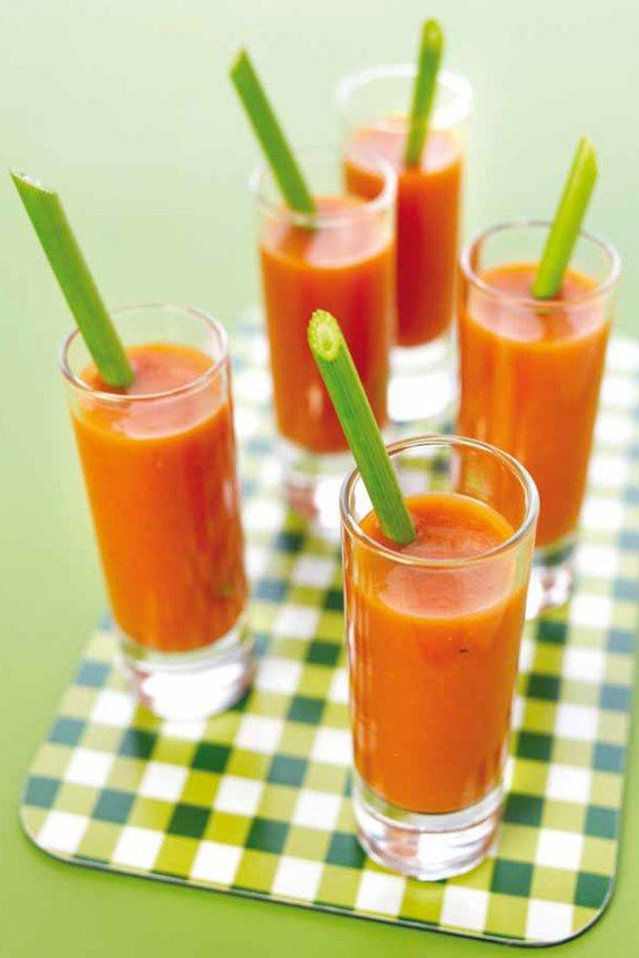 Gazpacho met een lavarietje