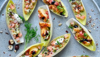 Gevulde witloofblaadjes