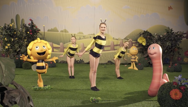 Danser avec Maya l'Abeille ? C'est possible !